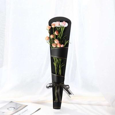 China Custom Black Flower Biodegradable Color Carry Packaging Bags Flower Boxs for sale