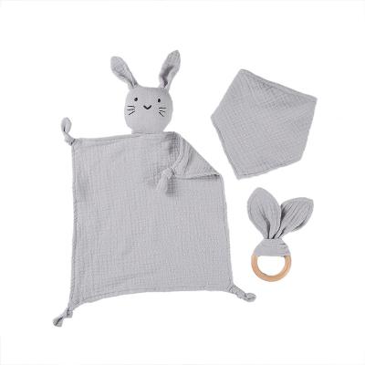 China PORTABLE Ready to ship Low Price Softness Knitted Baby Comforter Rabbit for sale