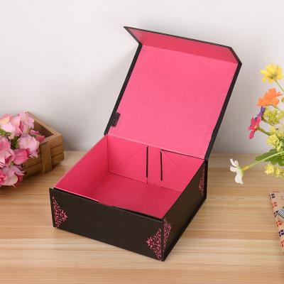 China Wholesale Recyclable Custom Closure Magnetic Cardboard Paper Gift Boxes Folding Packaging for sale