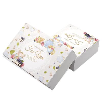 China Printed Bakery Handmade Cute Luxury Cookie Package Clearing Paper Box for sale