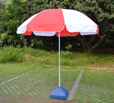 China 200cm Round Red And White Foldable Beach Umbrella , Portable Beach Umbrella For Travel for sale