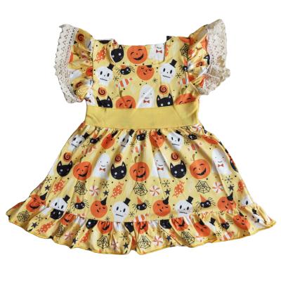 China Sustainable Children Clothing Autumn Spring Small Flight Sleeves Halloween Pumpkin Print Lace Tunic Yellow Dress for sale