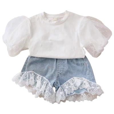 China New Casual Summer Girl Costume Baby Girl Princess Bubble Sleeve Tops With Stitching Lace Denim Shorts Set for sale