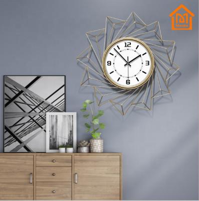 China Simplicity Radio Creative Quiet Clocks Style Home Wall Clock Home Decor Wall for sale