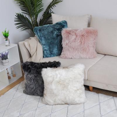 China Soft High Quality Soft Faux Fur Cushion Pillows Wholesale Fluffy Fur Cushion Tile Faux Fur Home Decoration for sale