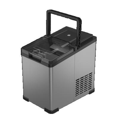 China OEM Fast Manufacturing Compressor Cooling Auto Mini Portable Ice Maker Car Household Use for sale