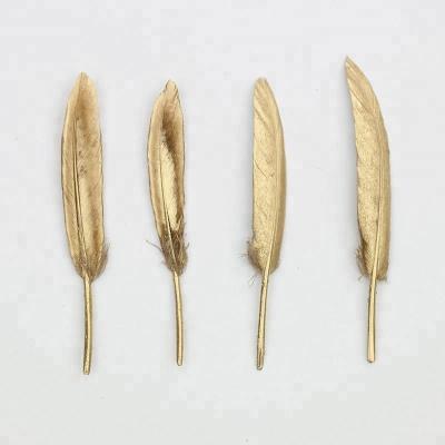 China Wholesale High Quality Gold Slanted Goose Feather 4-6 Inch(10-15cm) For DIY Jewelry for sale