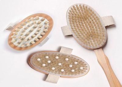 Chine Brosse à long manche de corps de 3 têtes détachables avec les pointes en caoutchouc, écologiques à vendre