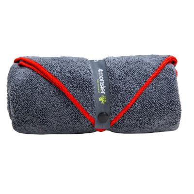 China Compressed Microfiber Carry Case Towel And Gym Towel With Zipper Pocket For Sports for sale