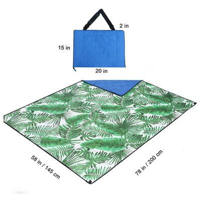 China New Design Polyester Outdoor Waterproof Picnic Blanket Portable Beach Blanket for sale