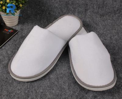 China Fashion/Supplier Factory Direct Wholesales Velvet Slipper Men Comfortable/Durable for sale