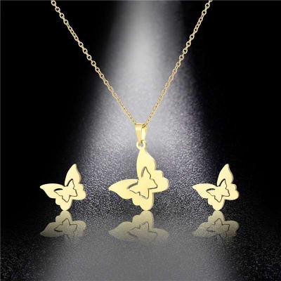 China New Arrivals CLASSIC Stainless Steel Initial Letter Gold Plated African Women Necklace And Earring Jewelry Set for sale