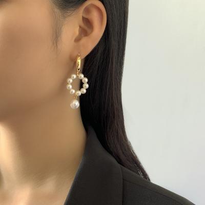 China Hot Creative Imitation Pearl Earring Christmas Ring Asymmetric Earring Set for sale