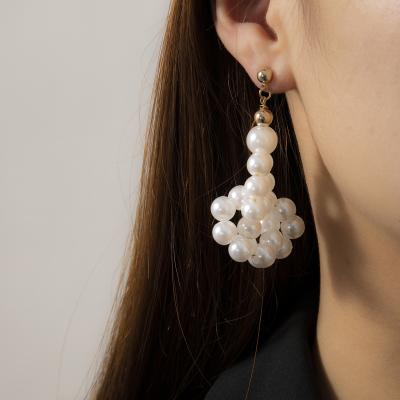 China Fashion Hot Selling AliExpress Selling Style Fashion Design Temperament Irregular Earrings Baroque Imitation Pearl Earring Long for sale