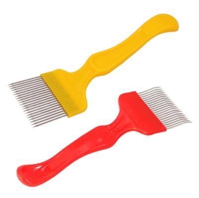 China Easily Assembled Beekeeping Tools Stainless Steel Bends Tines Comb Unclog Fork Cut Honey Fork for sale