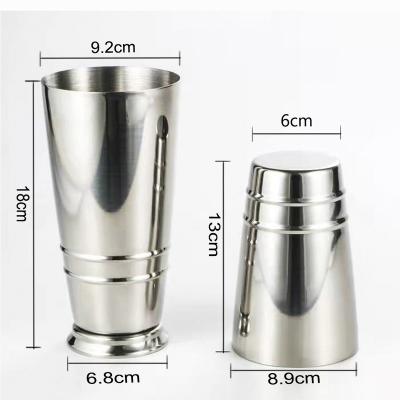 China Durable Cocktail Boston Shaker Set Bartenders Bartender's Tools 18/28oz 2-Piece Stainless Steel Kit for sale