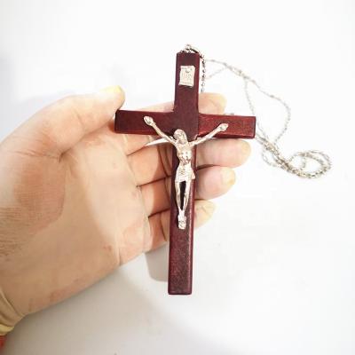 China Europe Brown Church Wall Hanging Home Decoration Pray Silver Plated Alloy Crucifix OEM & ODM Large Wooden Cross for sale