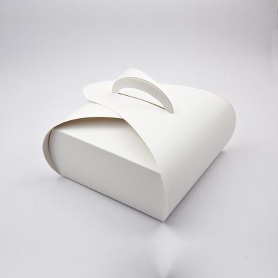 China Custom Lightweight White Cake Box With Handle Food Packaging Box zu verkaufen