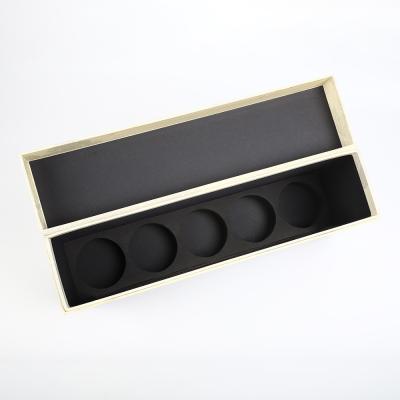 Chine Cinq boîte rigide d'EVA Cutout Insert Magnetic Lid d'esprit de cadeau de carton du boîte-cadeau CMYK de bouteille de vin de boîte de kit de genièvre de bouteille à vendre