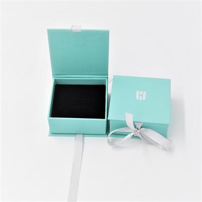 China Blauwe Crepack-de Giftdozen EVA Ring Paper Earrping Pendant Box van Kartonjuwelen met Lint Te koop