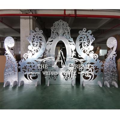 China Event Decoration BD-WP065 Silver Mirror Free Standing 3D Backdrop For Wedding Wedding Stage Decoration Backdrop From A Dream Wedding Store for sale