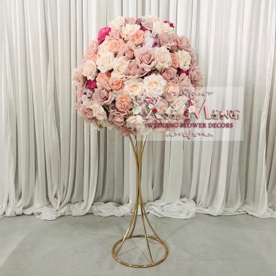 China Flower Centerpiece CEN-FL068 Wedding Decorative Pink Rose Flower Ball With Gold Chandelier Holder For Table Centerpiece Flore Decoracion Boda for sale