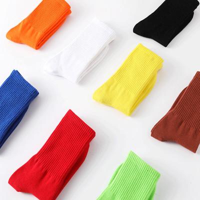 China Custom Made Sports Cotton Socks QUICK DRY Breathable Many Color Socks for sale