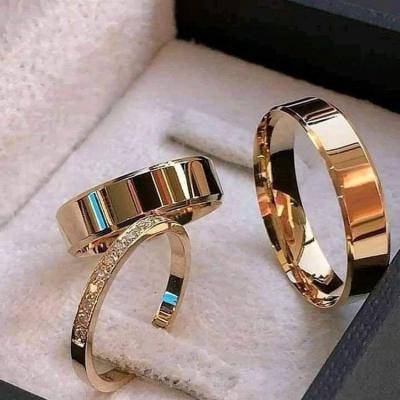 China The other 2026 fashion simple designs Saudi Arabia gold wedding rings 18k real diamond set women engagement rings pure moissanite trays for sale