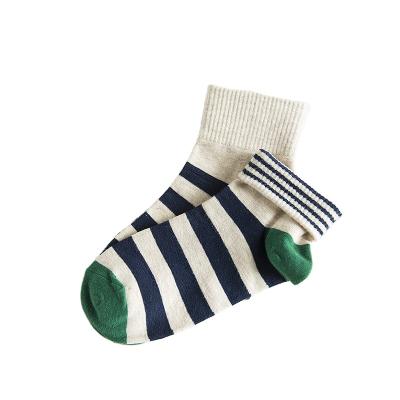 China 2021 Antibacterial Amazing Design Women's Stripe Medium Tube Socks Vivid Color Socks Pure Cotton Soft Socks for sale