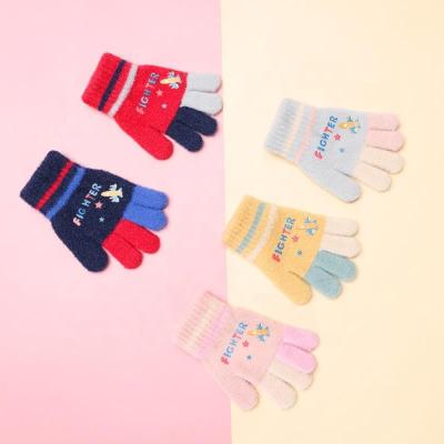 China Printing Warm Wool Cute Soft Skin Gloves Winter Girls Friendly Students Knitting Gloves Pupil Cartoon Aircraft Star Space Gloves Lovely for sale