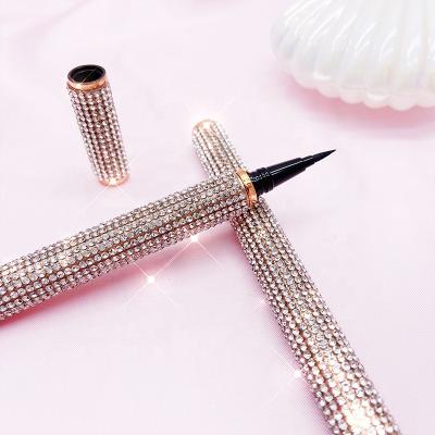 China 2021 New Design Waterproof Private Label Lash Glue Eyeliner Magic Self Adhesive Eyeliner Pen for sale