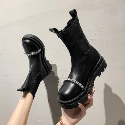 China 2022 Faux Stone Metal Metal Chelsea Boots Women's Chunky PU Boots Sweat-absorbent Leather Boots Boots Mid Calf Designer Boots Seller for sale