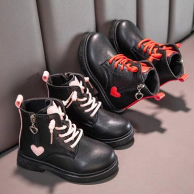 China Massage Kids Slip On PU Kids Girls Boots Casual Leather Heart Kids Botas De Per Designers Autumn Winter for sale