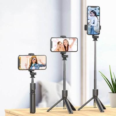 China Portable 360 ​​Degree Rotating Mobile Phone Accessories Tripod Selfie Remote Selfie Stick for sale