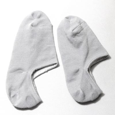 China Summer Sporty Colorful Invisible Men's Fiber Bamboo Boat Socks For Men for sale