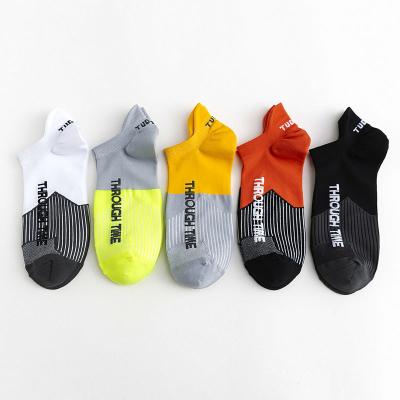 China Wenlyshine OEM Compression Sports High Quality Professional Running Cycling Custom Socks Best For Unisex for sale