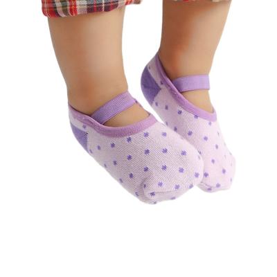 China OEM QUICK DRY Service Sustainable Fashion Custom Non Slip Baby Knit Sock for sale