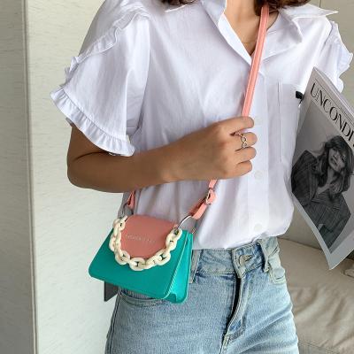 China New Fashion Polyester 2021 Celebrity Style One Shoulder Western Trendy Messenger Small Square Bag Chain Women Bag for sale