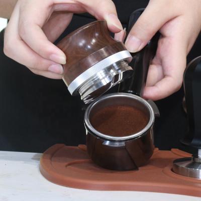 China Sustainable Hot Selling Handmade Coffee Dispenser 58mm Coffee Accessories Coffee Dispenser With Wooden Handle for sale