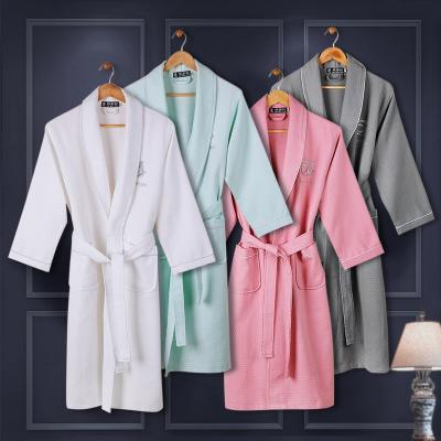 China New Design Custom Mens Waffle Breathable Long Robe Skin-Friendly Luxury Waffle Pajamas QUICK DRY for sale