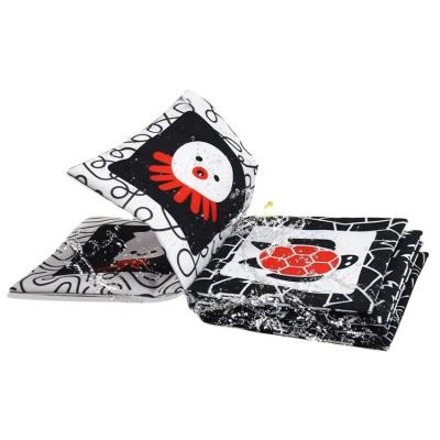 China STUFFED Non-Toxic Soft Cloth Baby Books Black And White Activity Cloth Baby Books Toys Sets Busy Book Activity for sale