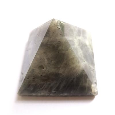 China Wholesale High Quality Natural Pyramid Healing China Gemstone Labradorite Pyramid For Home Decoration for sale