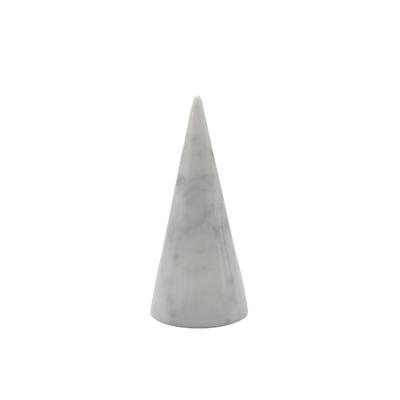 China Simple Modern Cone Shape Jewelry White Wedding Ring Holder Display Luxury for sale