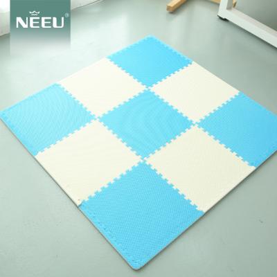 China EVA Non-Slip Foam Puzzle Mesh Environmental PVC Floor Interlocking Mat for sale