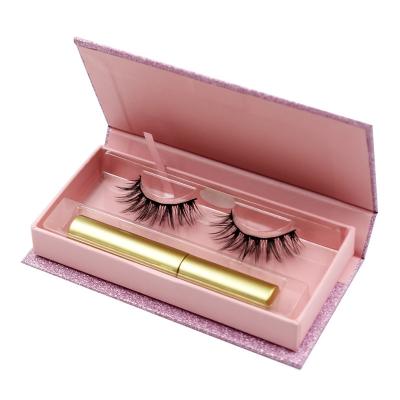 China New Design Soft Natural Magnetic Lashes 5 Magnets Lashes With Magnetic Eyeliner for sale