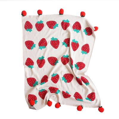 China Factory Wholesale Kids Anti-Static Blanket Baby Knitted Cotton Yarn Double Strawberry Pattern Blanket Each Piece With Opp Bag 2 Pcs NC; NHS for sale