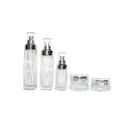 China Custom Personal Care Glass Cosmetic Bottles Cosmetic Packaging 20ml 40ml 100ml 120ml Glass Cosmetic Bottle for sale