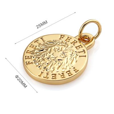 China Durable Round Shape With Lion Brand Logo Gold Metal Bag Tags, Custom Metal Hang Label Tag Handbag Hardware for sale