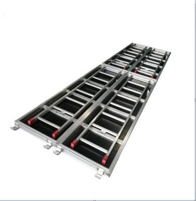 China Modern Sturdy Construction Scaffolding Aluminum Plywood Hatch Platform With Ladder for sale