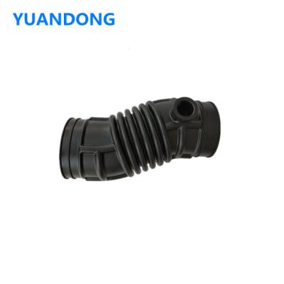 China Auto Air Filter Intake Hose Engine Air Intake Hose 13881-66J00 Hose Air Duct For Suzuki for sale